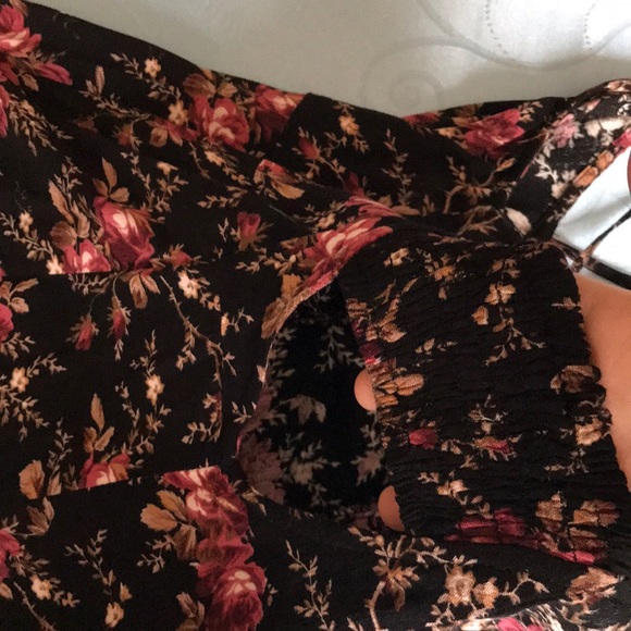 Floral print American Eagle skater dress - Picture 2 of 3